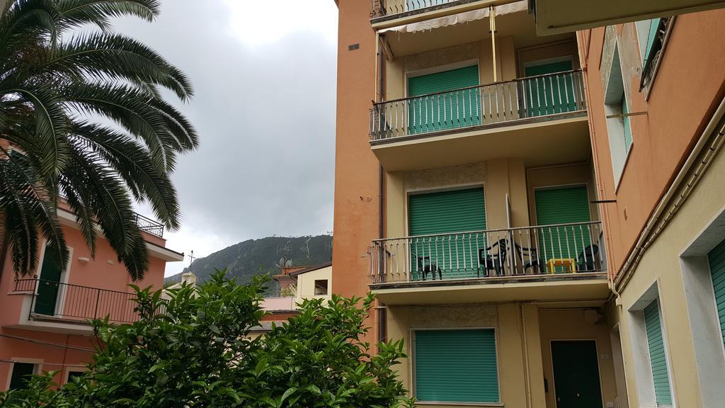 Hôtel Raggi Di Sole à Monterosso al Mare Extérieur photo